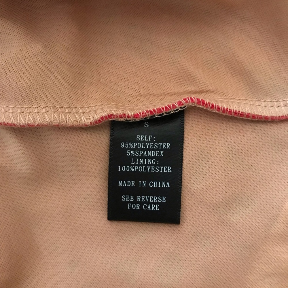 BKE Boutique Laser Cut Top - Picture 5 of 6